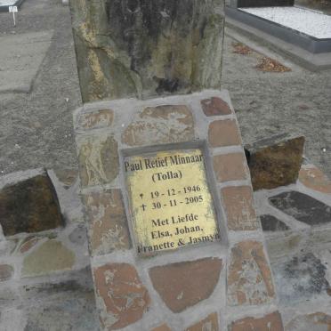 MINNAAR Paul Retief 1946-2005