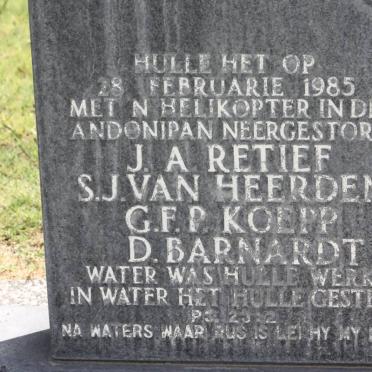 RETIEF J.A. :: VAN HEERDEN S.J. :: KOEPP G.F.P. :: BARNARDT D. -1985