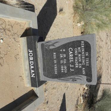 Namibia, WARMBAD, New cemetery