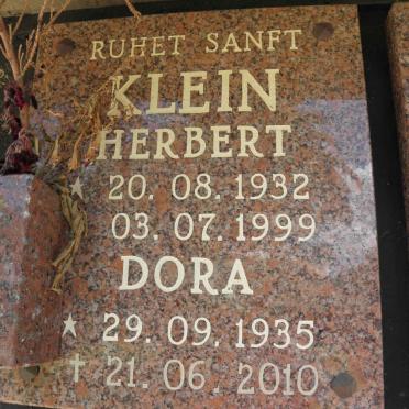 KLEIN Herbert 1932-1999 &amp; Dora 1935-2010