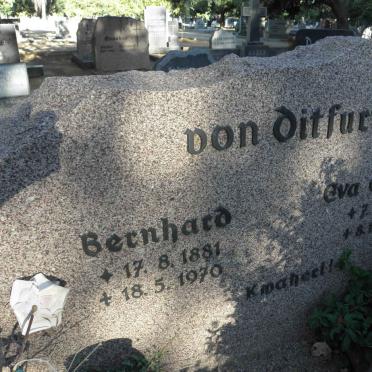 DITFURTH Bernhard, von 1881-1970 &amp; Eva SEECK 1898-1978