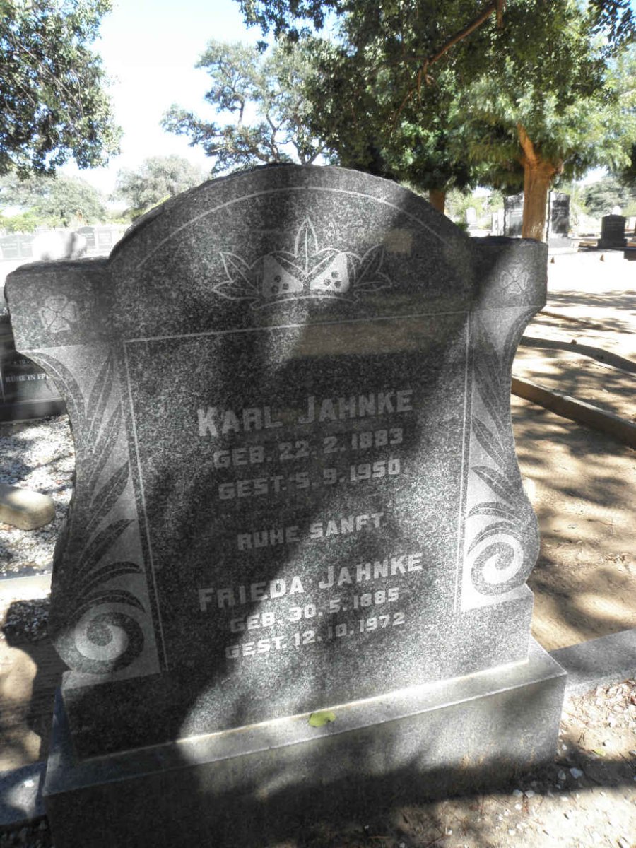JAHNKE Karl 1883-1950 & Frieda 1885-1972
