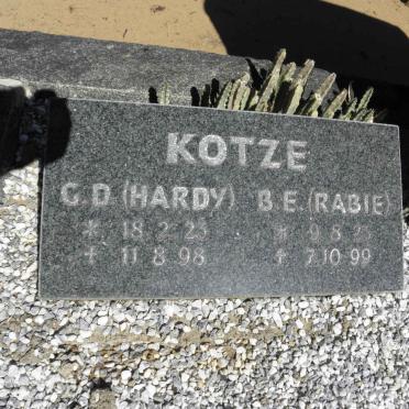 KOTZE G.D. 1923-1998 & B.E. RABIE 192-1999