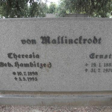MALLINCFRODT Ernst, von 1887-1970 &amp; Theresia HAMBITZER 1898-1995