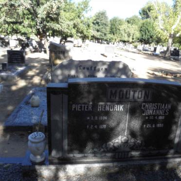 MOUTON Pieter Hendrik 1894-1970 :: MOUTON Christiaan Johannes 1919-1998