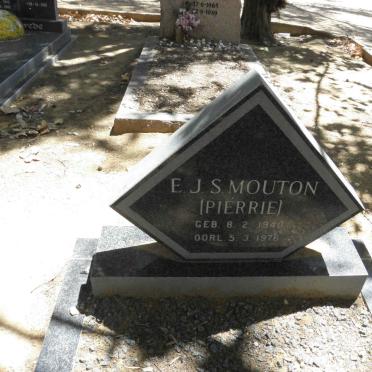 MOUTON E.J.S. nee PIERRIE 1940-1976