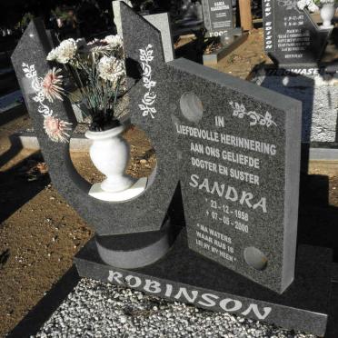 ROBINSON Sandra 1958-2000