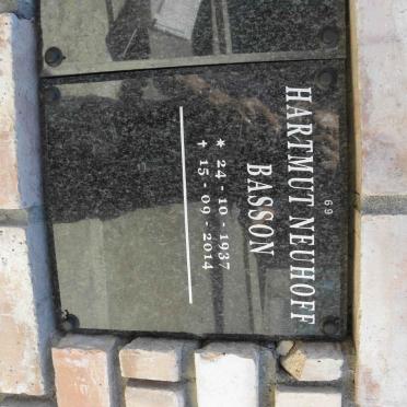 BASSON Hartmut Neuhoff 1937-2014
