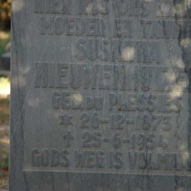 NIEUWENHUIZEN Susanna nee DU PLESSIS 1873-1954