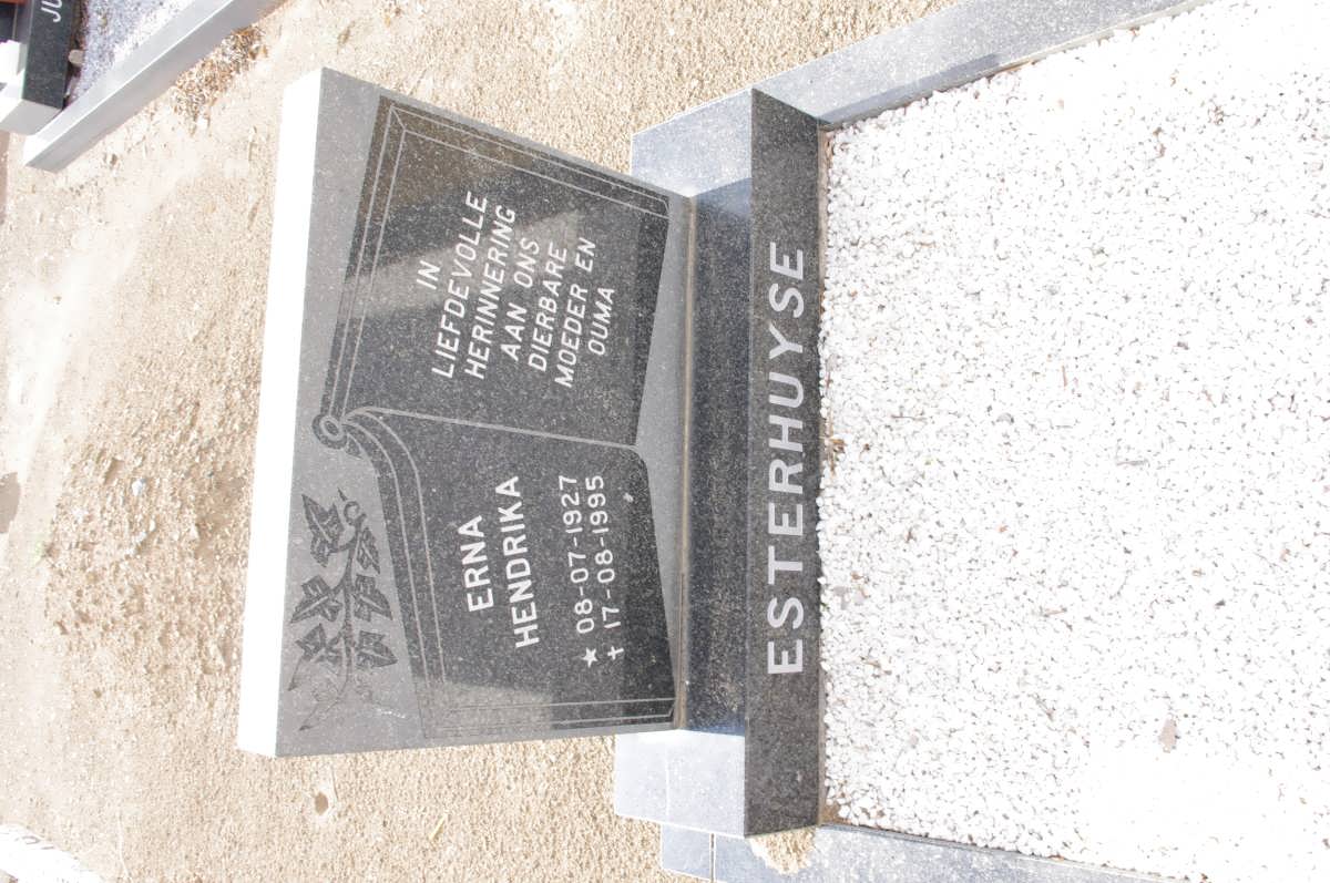 ESTERHUYSE Erna Hendrika 1927-1995