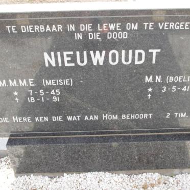 NIEUWOUDT M.N. 1941- &amp; M.M.M.E. 1945-1991