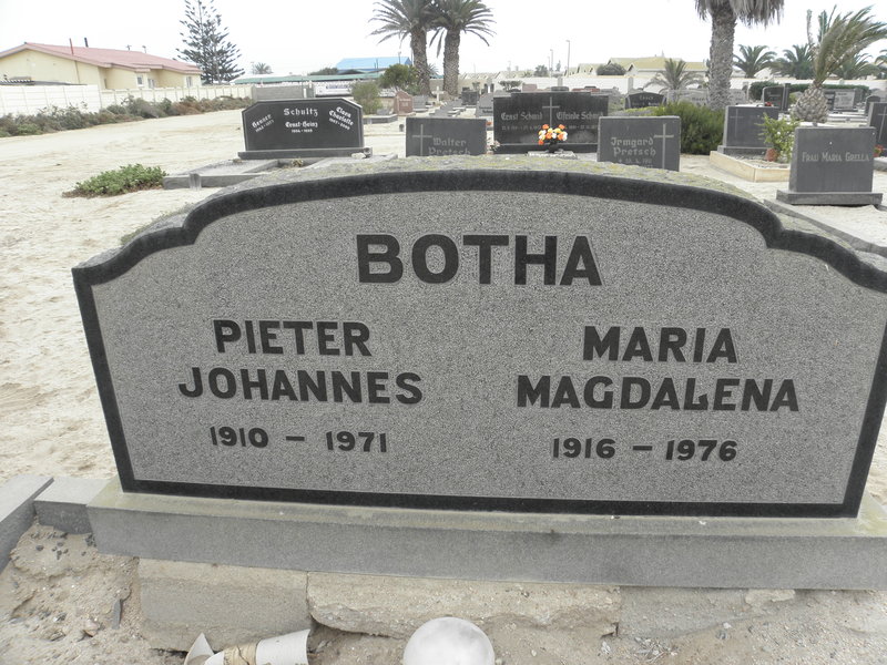 BOTHA Pieter Johannes 1910-1971 & Maria Magdalena 1916-1976