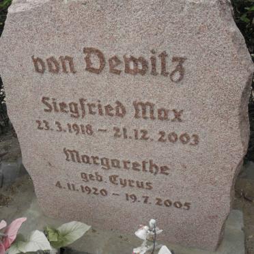 DEWITZ Siegfried Max, von 1918-2003 &amp; Margarethe CYRUS 1920-2005