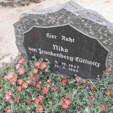 FRANKENBERG-LÜTTWITZ Niko, von 1947-1998
