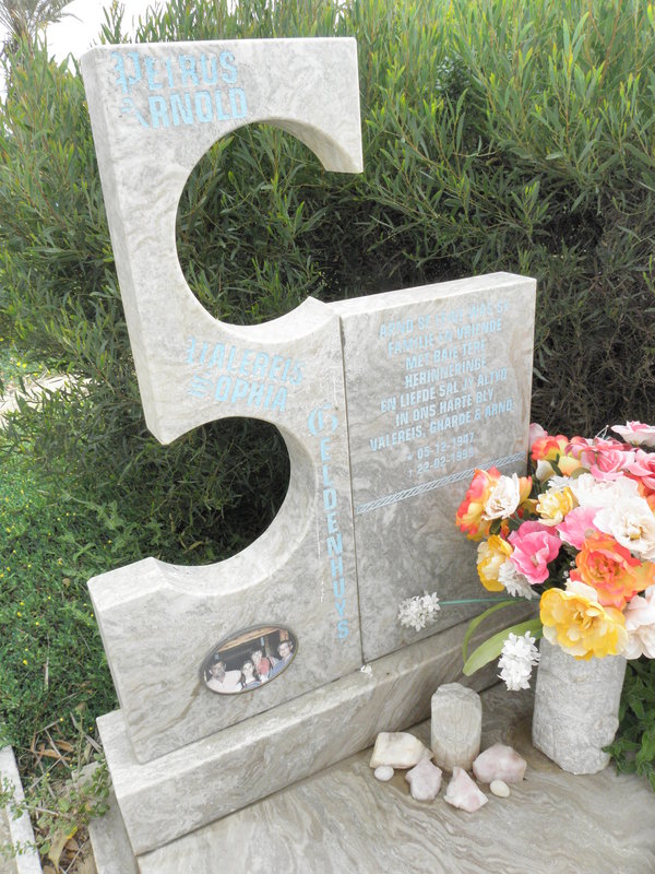 GELDENHUYS Petrus Arnold 1947-1995