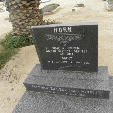 HORN Mary 1909-1995 :: ZIELSKE Elfriede nee HORN 1927-2005