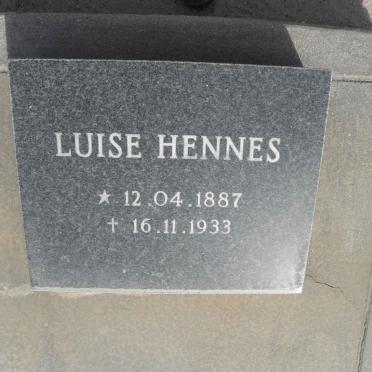 HENNES Luise 1887-1933