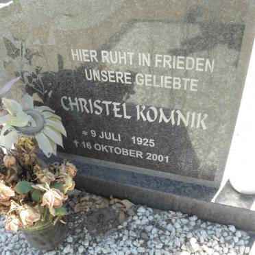 KOMNIK Christel 1925-2001