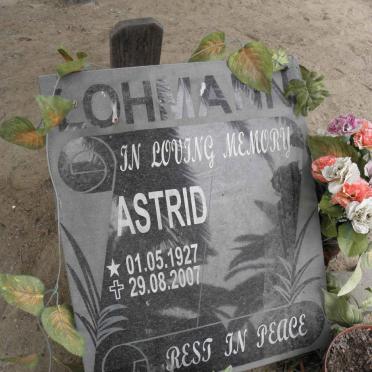LOHMANN Astrid 1927-2007