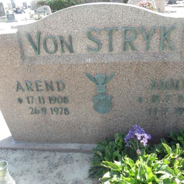 STRYK Arend, von 1908-1978 &amp; Anny 1910-1997