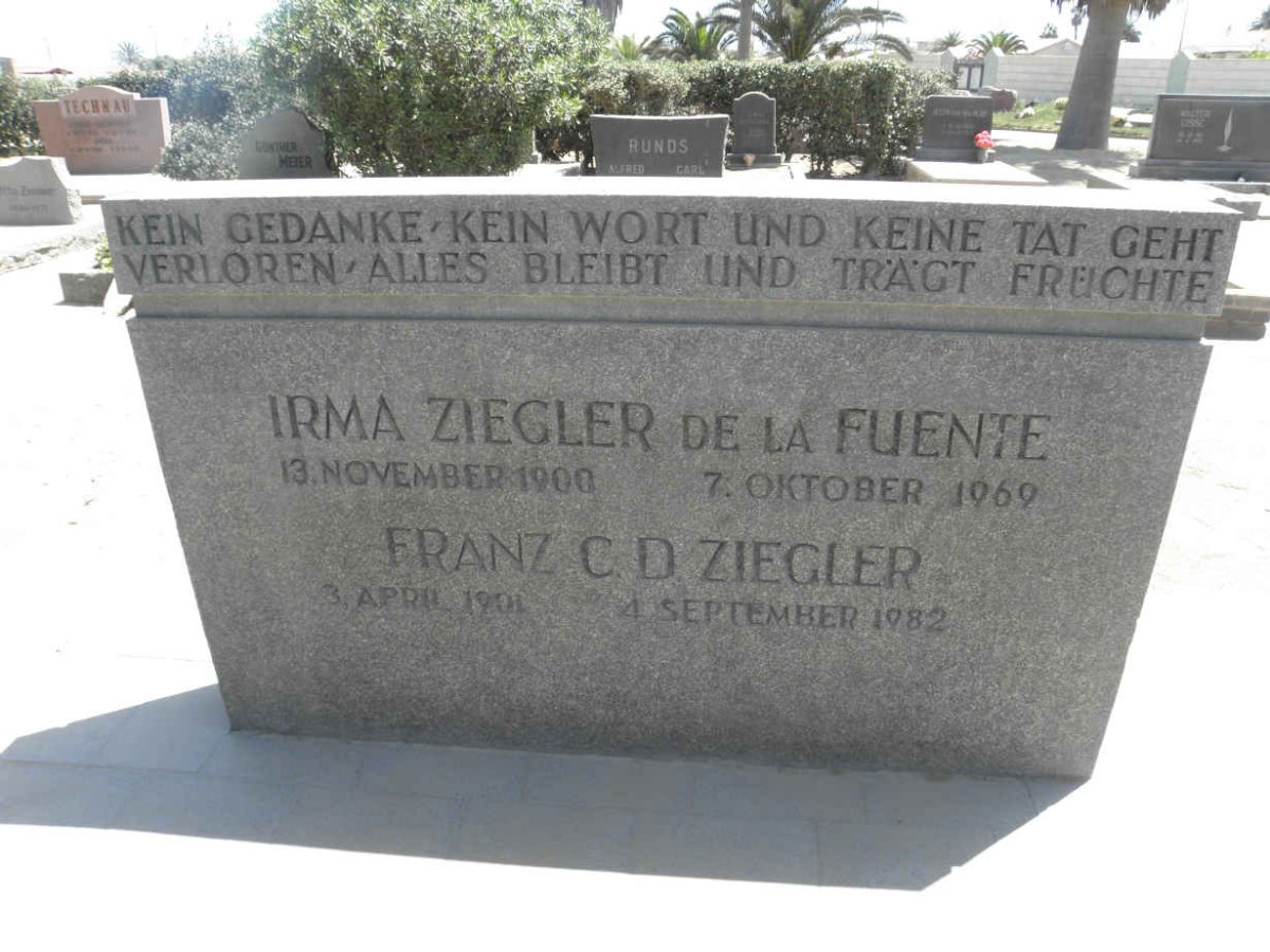 ZIEGLER Franz C.D. 1901-1982 &amp;  Irma de la FUENTE 1900-1969