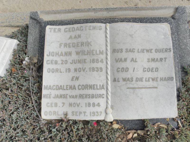 ? Frederik Johann Wilhelm 1884-1939 & Magdalena Cornelia Janse van RENSBURG 1884-1937