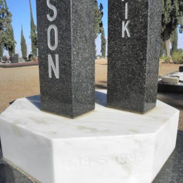 BASSON Johannes Hendrik 1944-1995