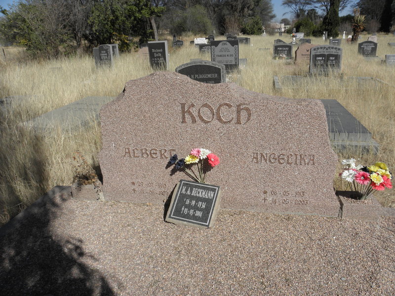 KOCH Albert 1910-1979 & Angelina 1913-2003 :: BEEKMANN M.A. 1934-2004
