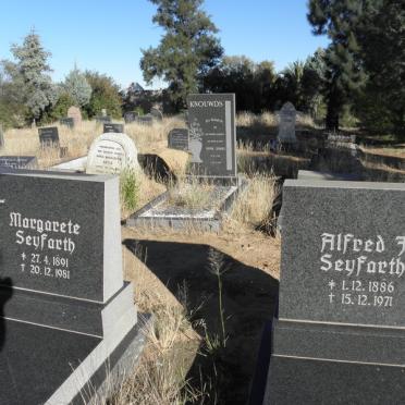 SEYFORTH Alfred F. 1886-1971 &amp; Margarete 1891-1981