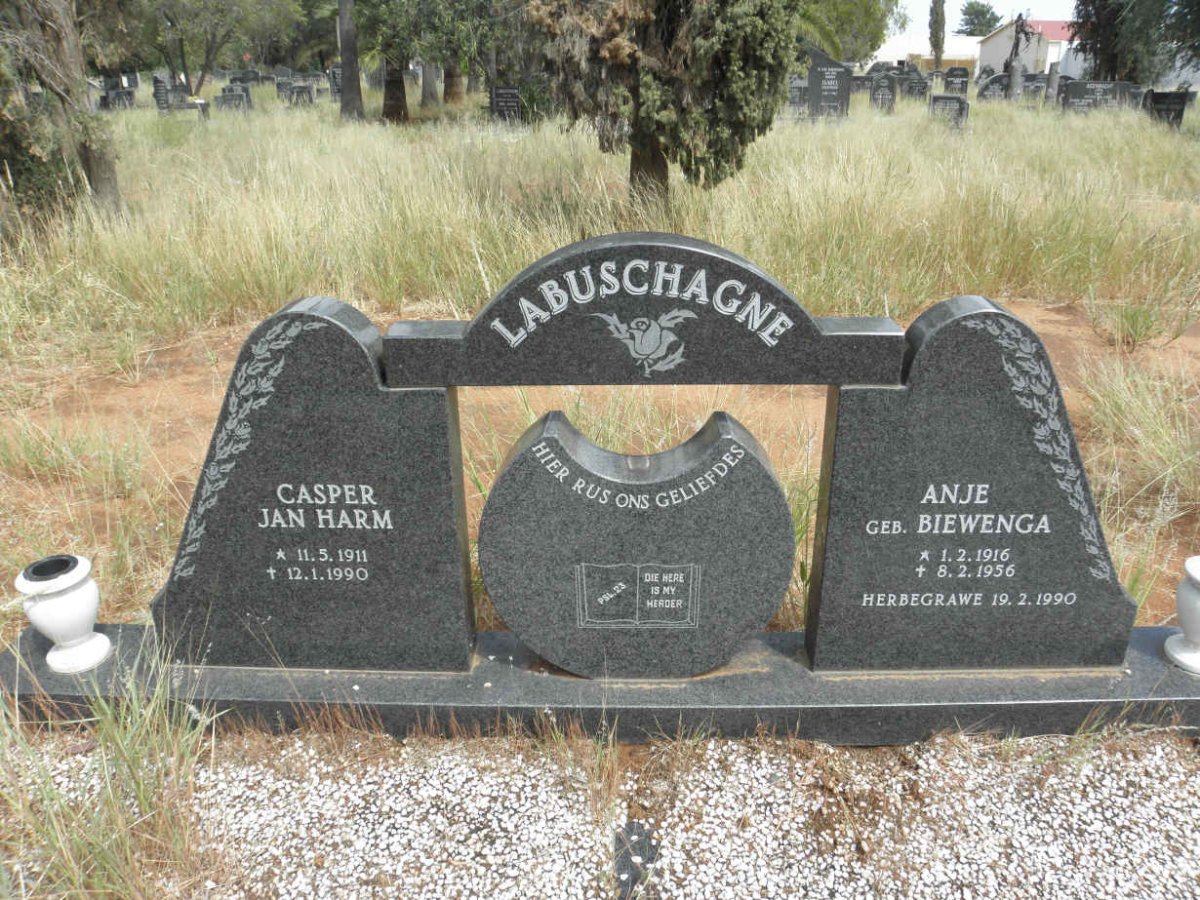 LABUSCHAGNE Casper Jan Harm 1911-1990 & Anje BIEWENGA 1916-1956