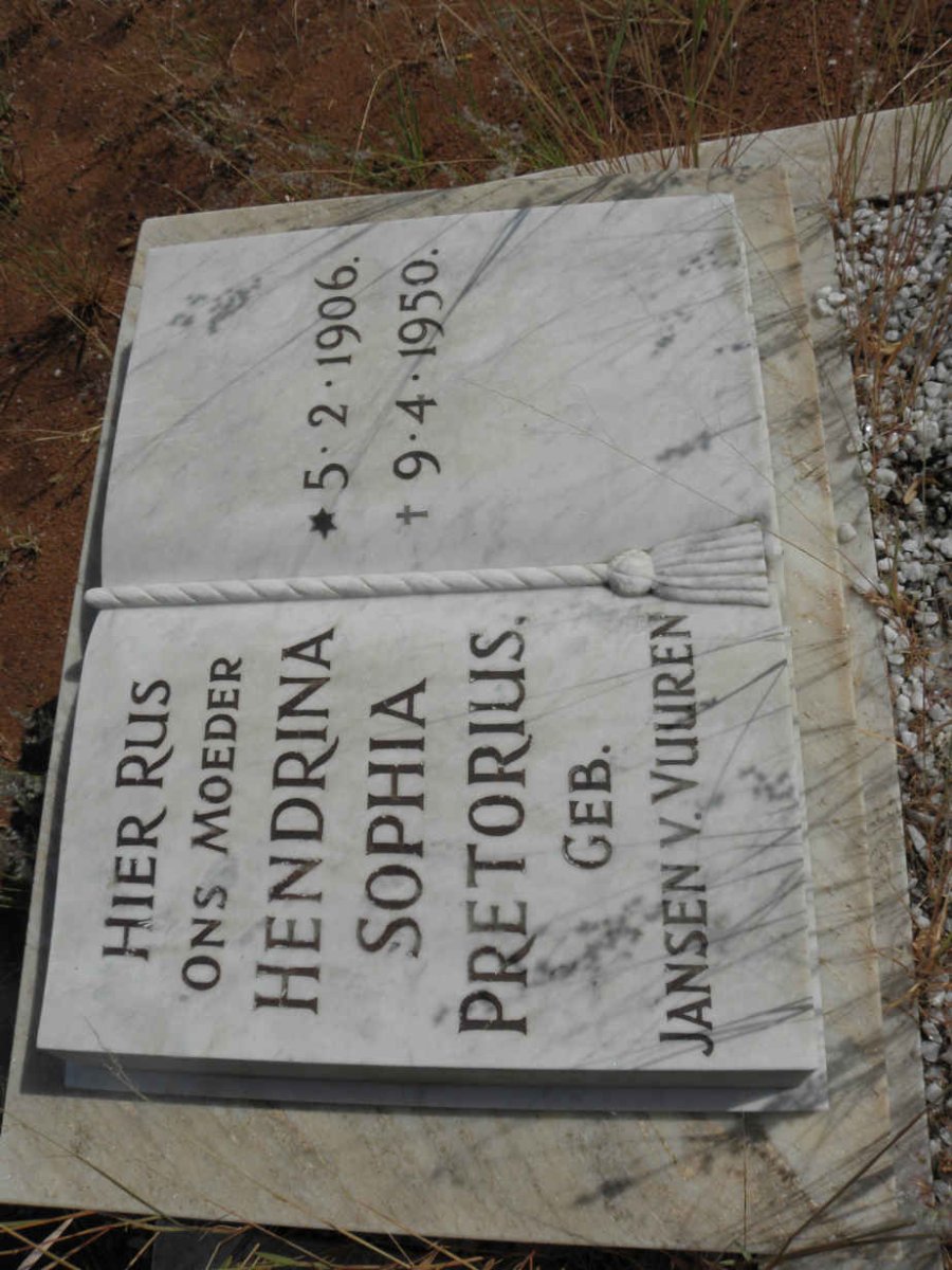 PRETORIUS Hendrina Sophia nee Jansen van VUUREN 1906-1950