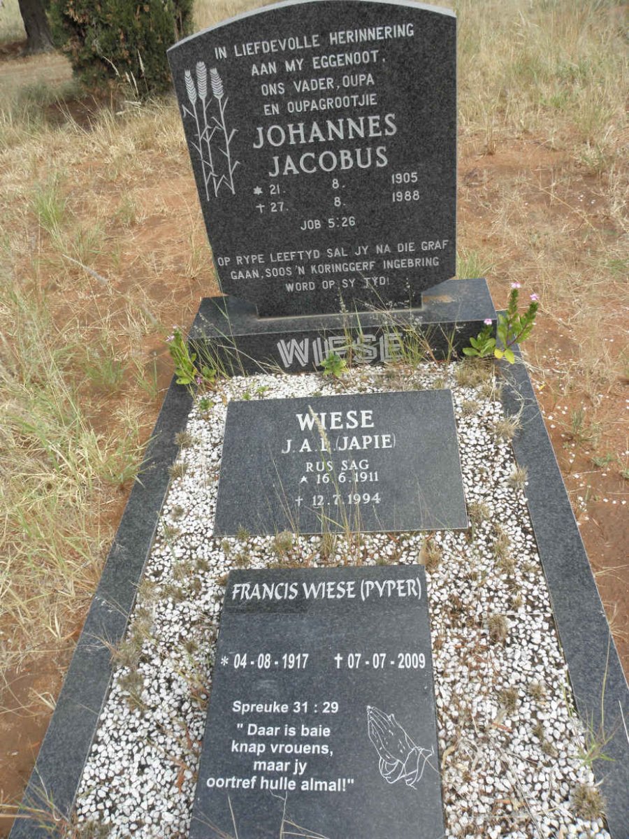 WIESE Johannes Jacobus 1905-1988 :: WIESE J.A.L. 1911-1994 :: WIESE Francis nee PYPER 1917-2009