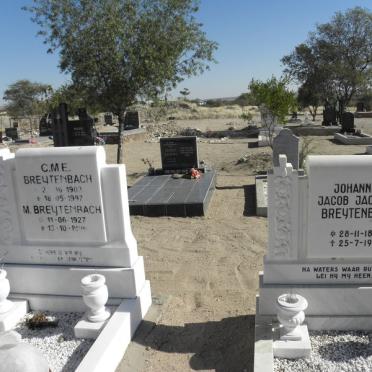 BREYTENBACH Johannes Jacob 1892-1956 :: BREYTENBACH C.M.E. 1903-1997 :: BREYTENBACH M. 1927-1996