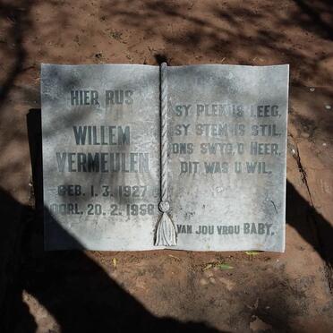 Namibia, OMAHEKE region, Rural (farm cemeteries)