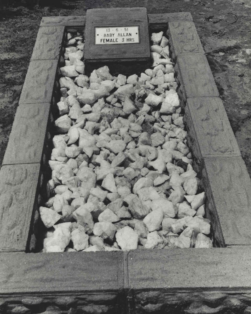 ALLAN Baby -1951