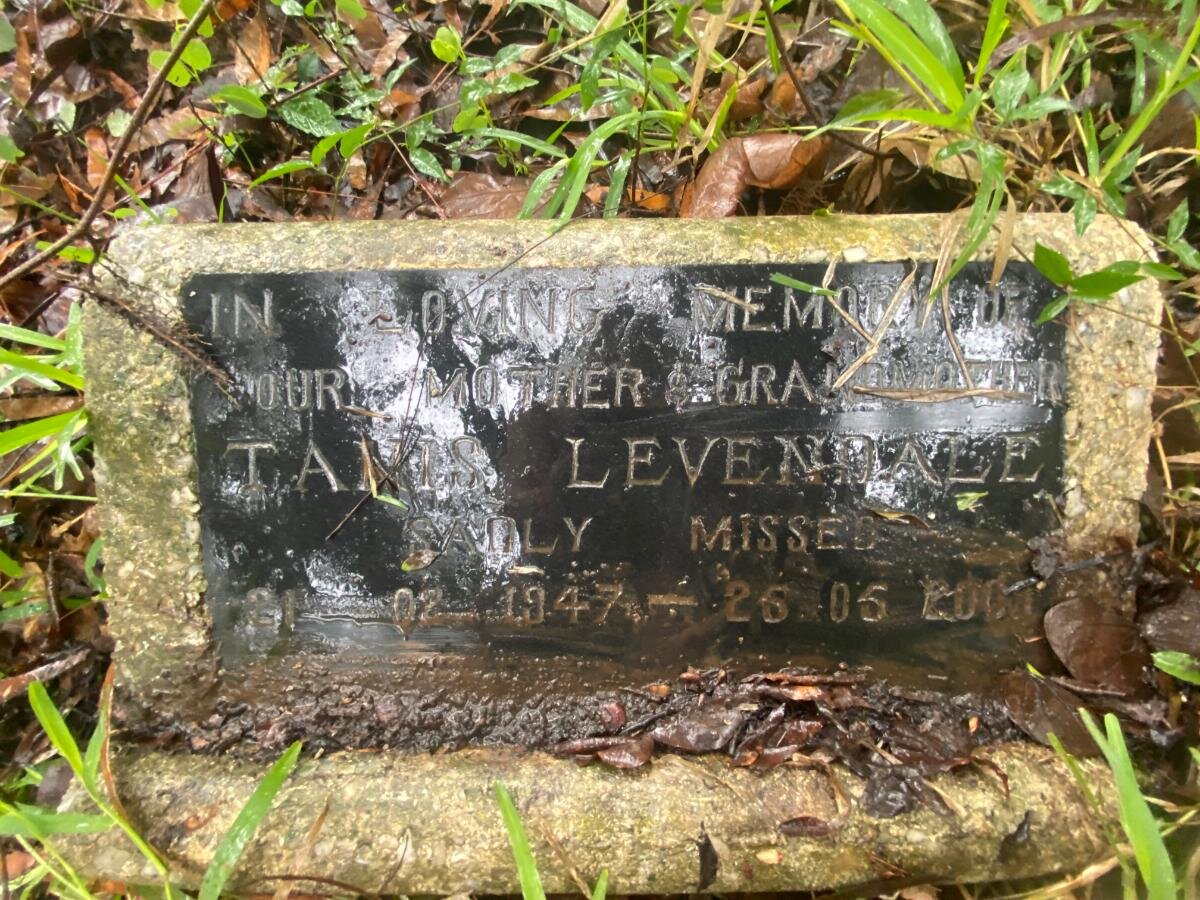 LEVENDALE Tanis 1947-200?