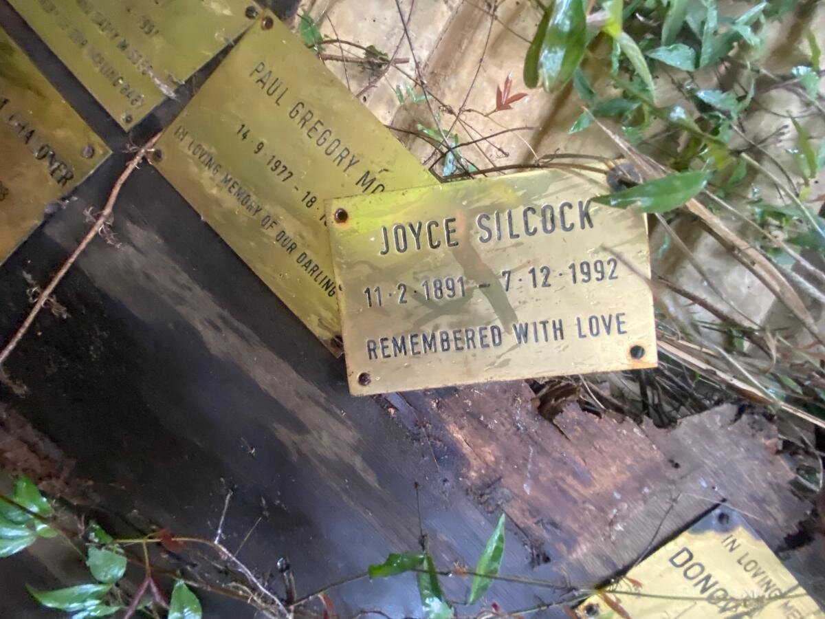 SILCOCK Joyce 1891-1992