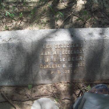 B - Vanne :: Surnames - B