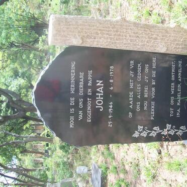 ? Unknown &amp; illegible graves