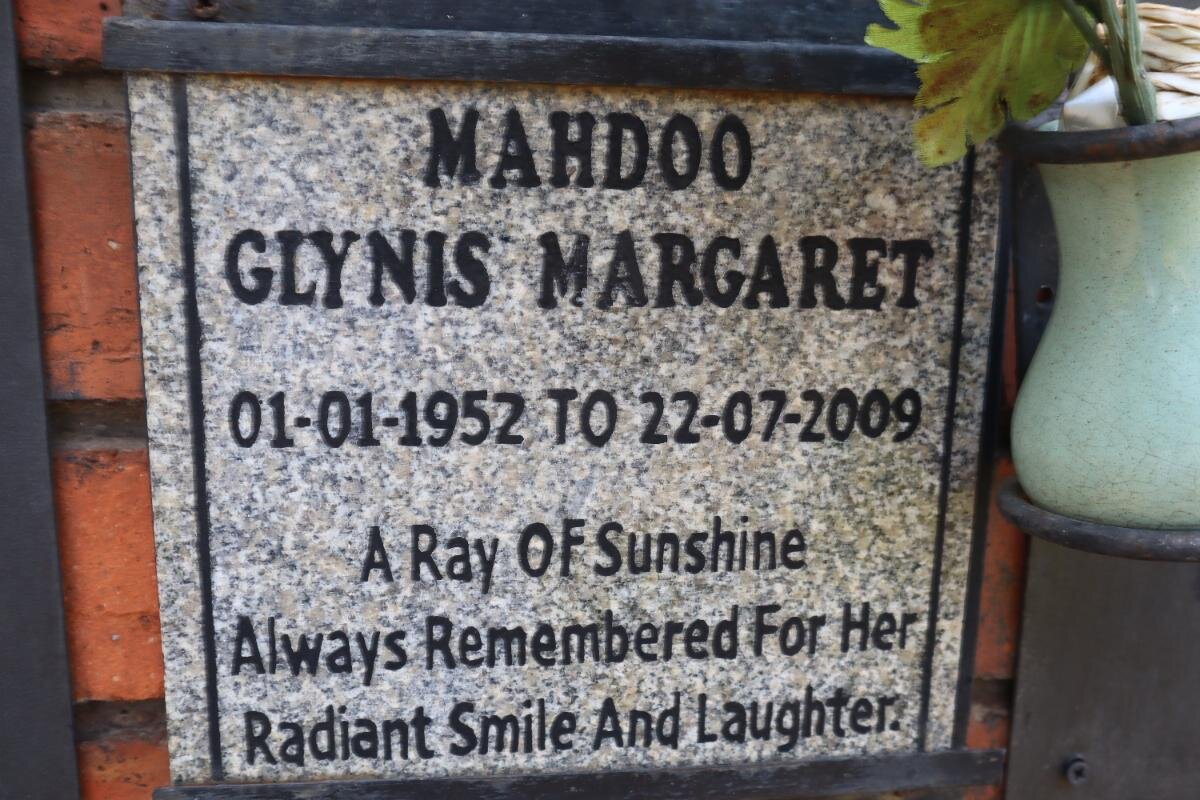 MAHDOO Glynis Margaret 1952-2009