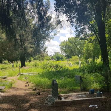 Zimbabwe, MIDLANDS, District Gweru, Gweru, Main cemetery including Military graves.